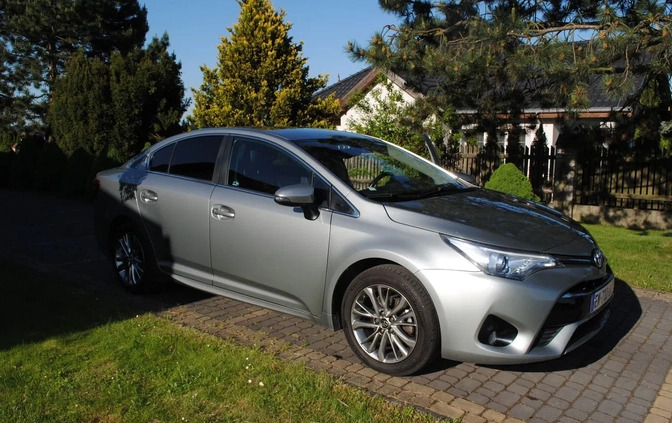 Toyota Avensis cena 68900 przebieg: 55000, rok produkcji 2017 z Czerwieńsk małe 326